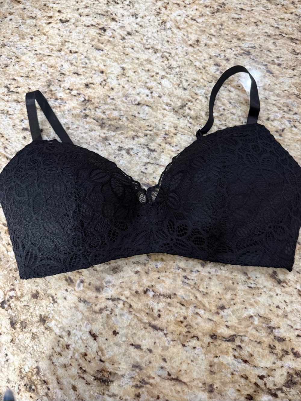 Dainty Black Floral Lace Overlay Lightly Padded No Underwire Comfort Bra 40D